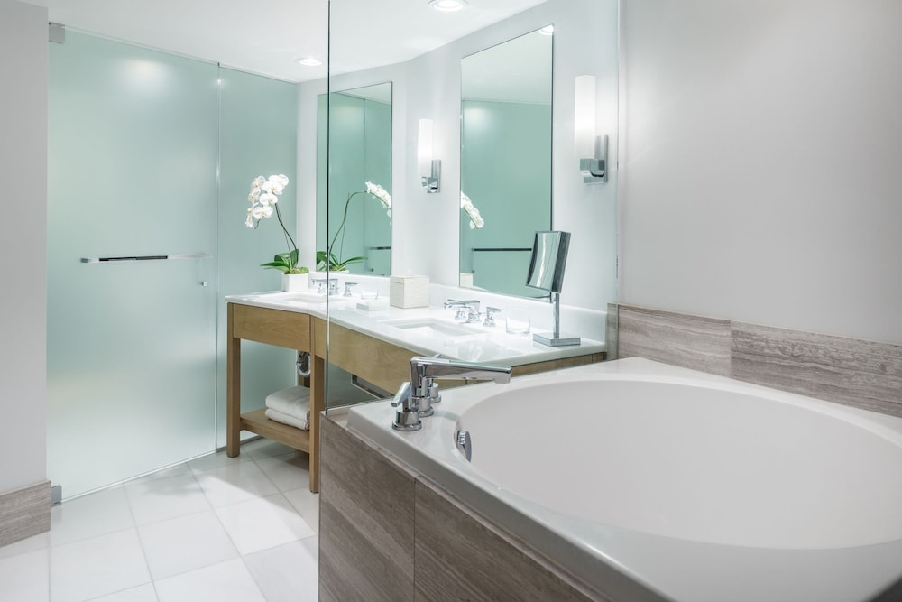 Room, 1 King Bed With Sofa Bed, Ocean View