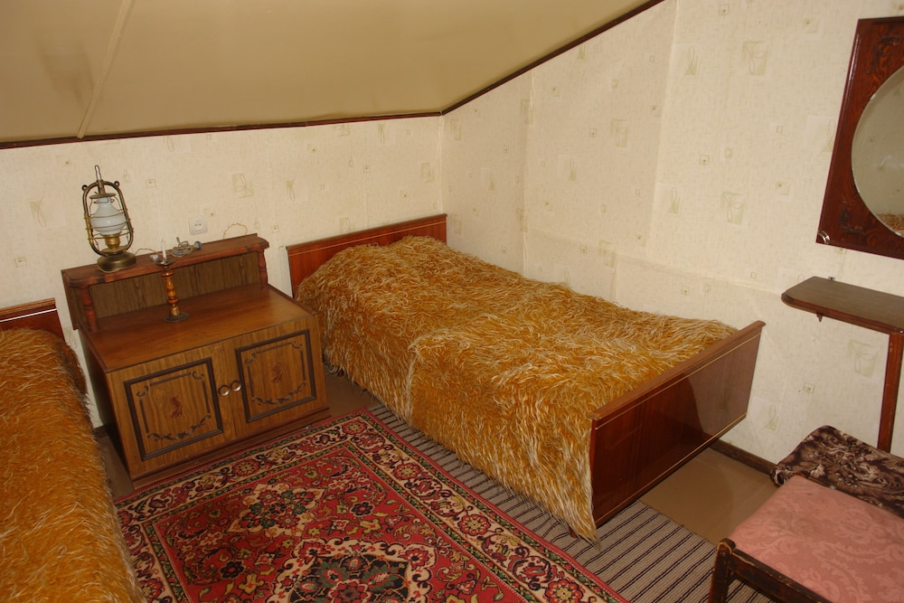 Grand Room photo 2