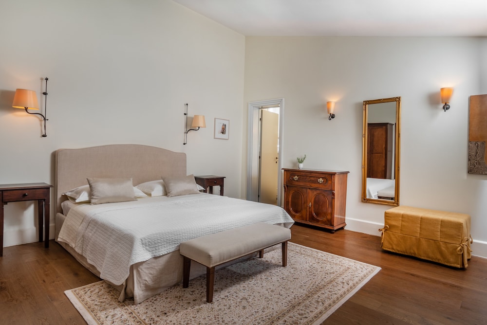 Standard Suite (Kavanjin Suite) photo 1