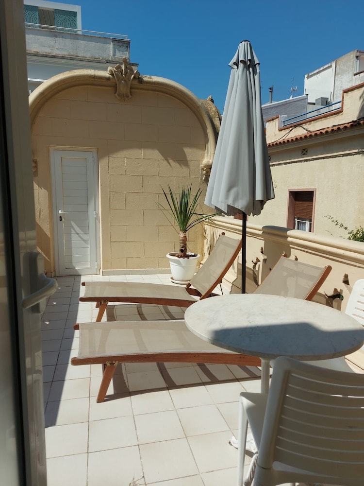Superior Suite, Terrace, City View