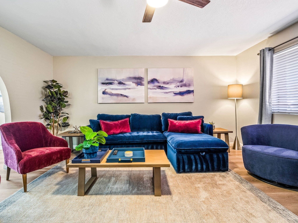 House, Multiple Beds, Pool Access, Pool View (Willows Rest Retreat)