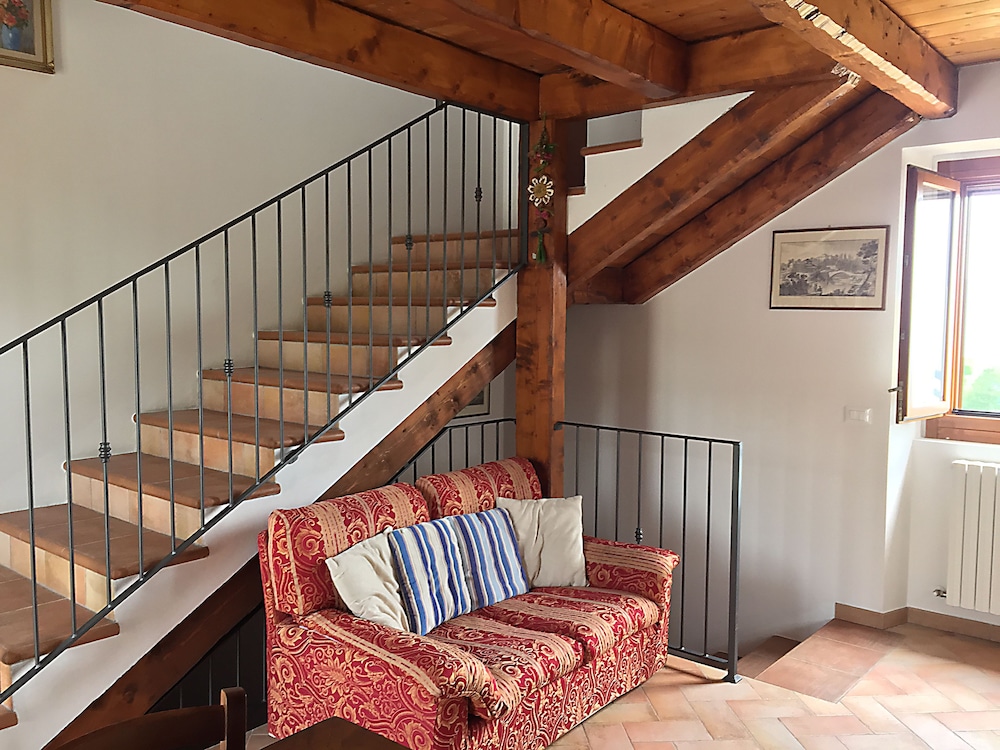 Comfort Apartment, 2 Bedrooms, Mezzanine (Apt 4) photo 2