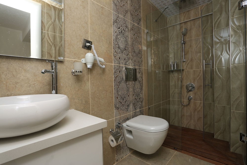 Emperial Suite, 3 Bedrooms photo 2