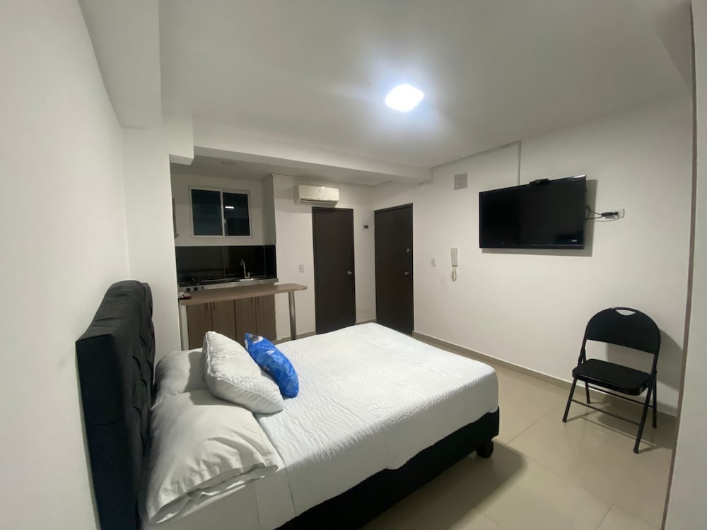 Economy Single Room