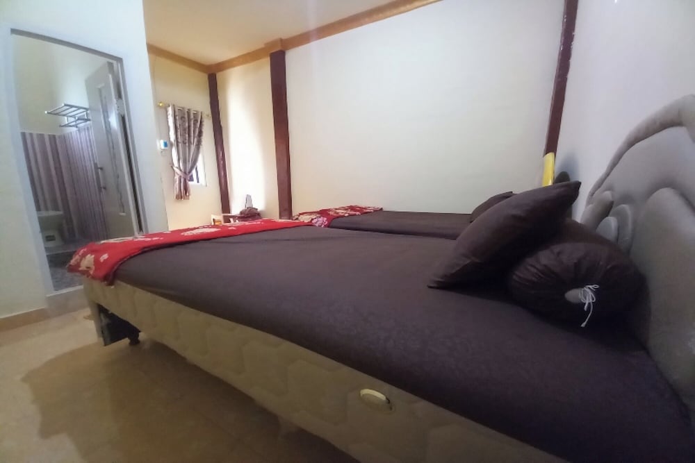 Standard Twin Room photo 2