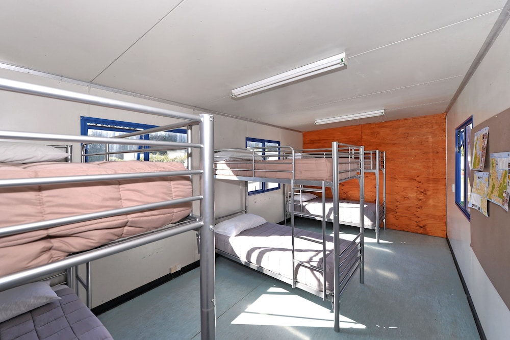 Basic Shared Dormitory, Mixed Dorm photo 1