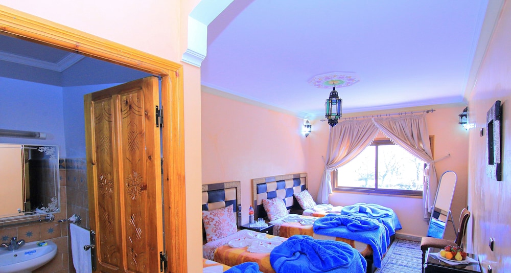 Panoramic Quadruple Room photo 2
