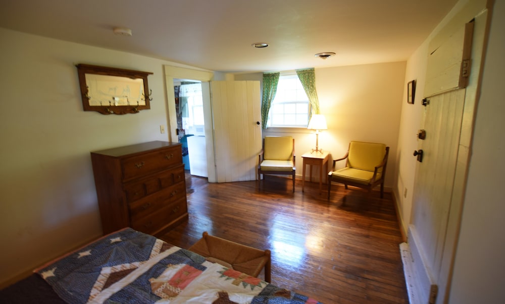 Pete's House - Photo 8