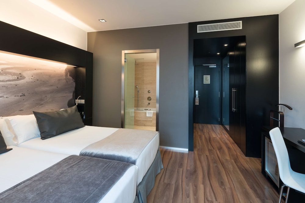 Double Room Single Use photo 3