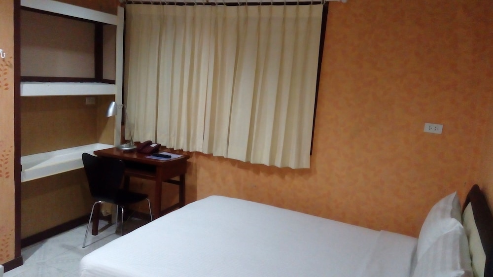 Pet Friendly Room photo 2