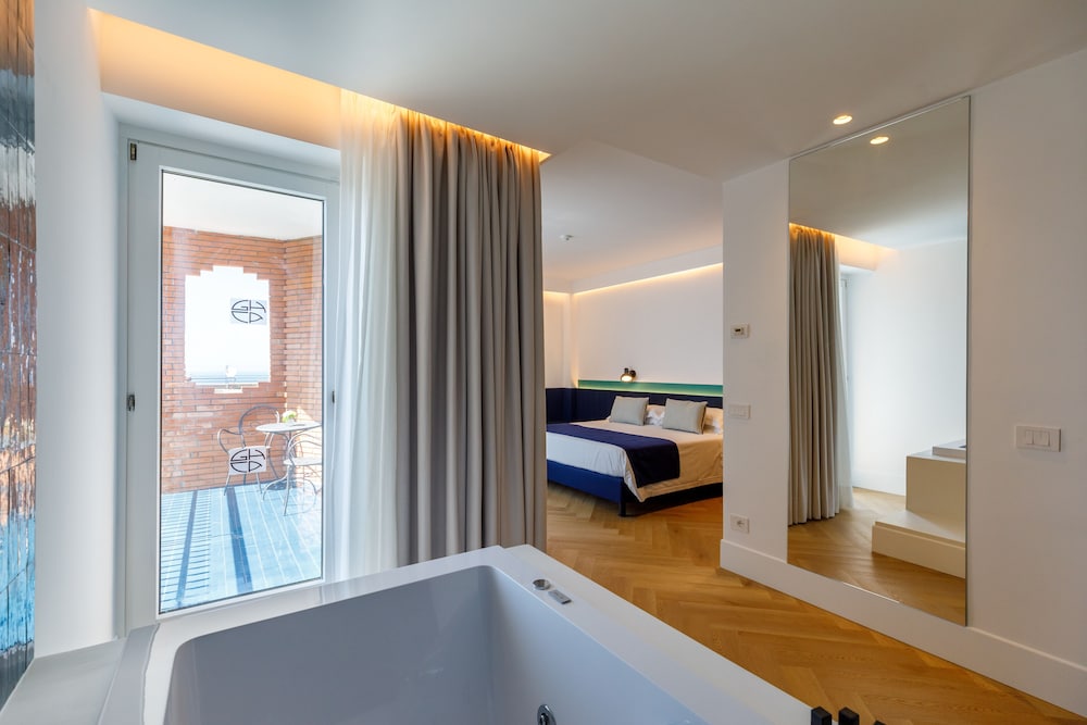 Junior Studio Suite - Photo 2
