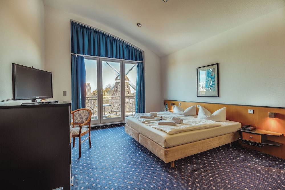 Standard Double Room, Garden View photo 2