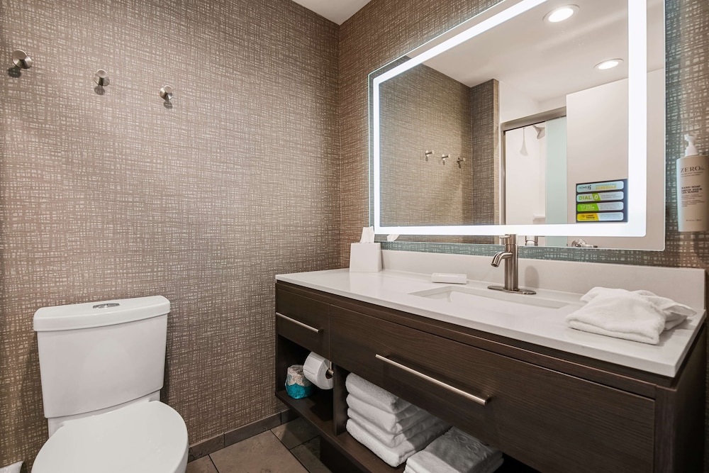 Studio Suite, 1 King Bed, Accessible (Hearing) - Photo 4