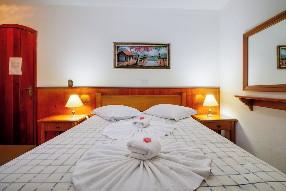 Standard Double or Twin Room photo 2
