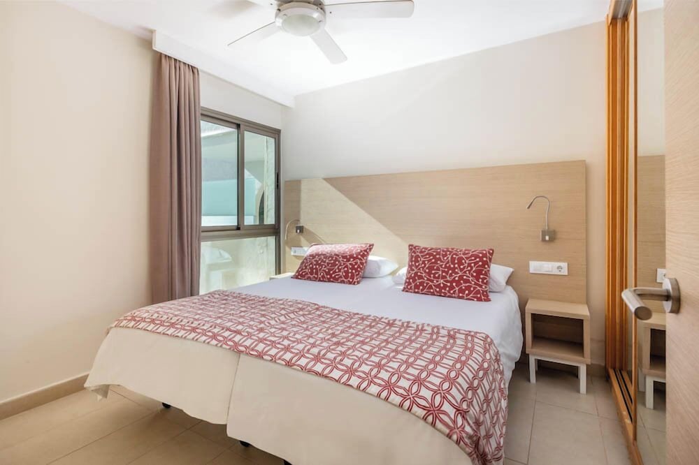 Apartamento Clásico de Una Habitación con Balcón o Terraza 3 Adultos+1 Niño