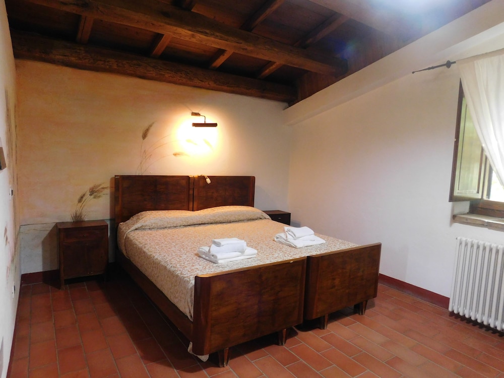 Standard Double Or Twin Room, Mountain View photo 2