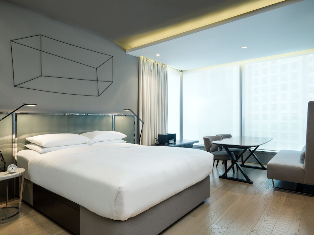 Premier Suite
