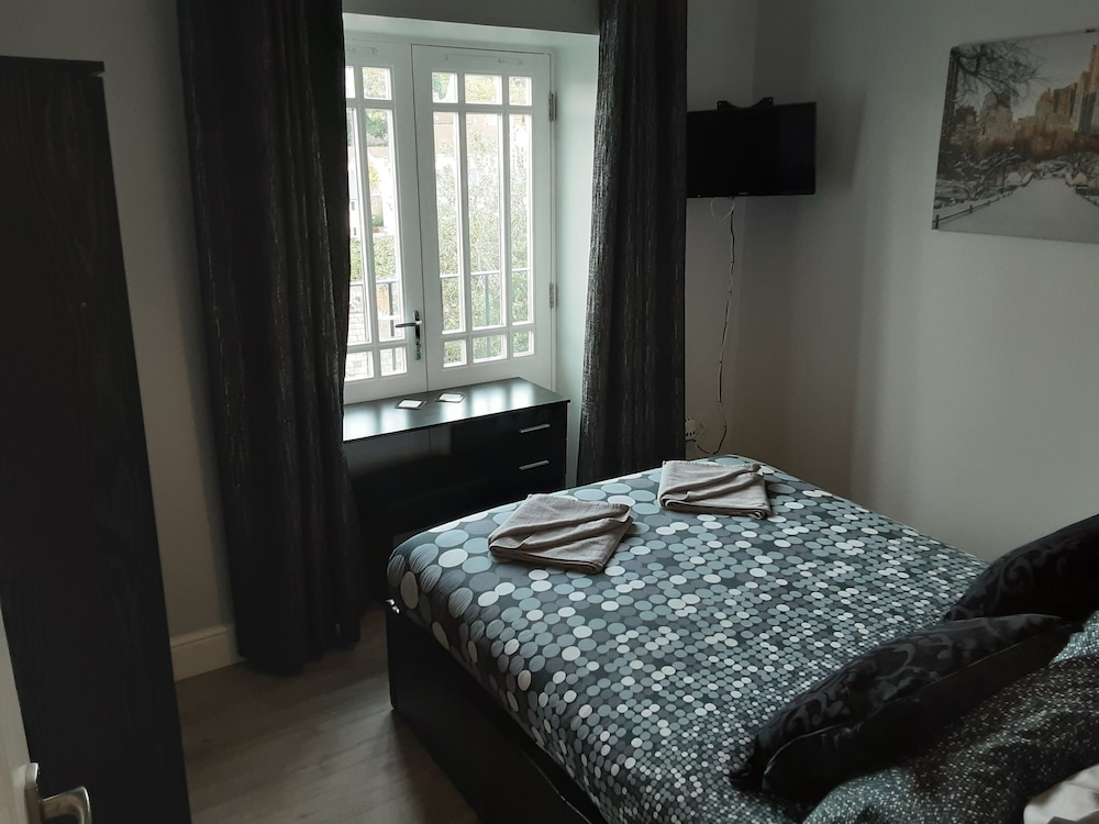 Deluxe Apartment, Shared Bathroom (Apartment 1) photo 2