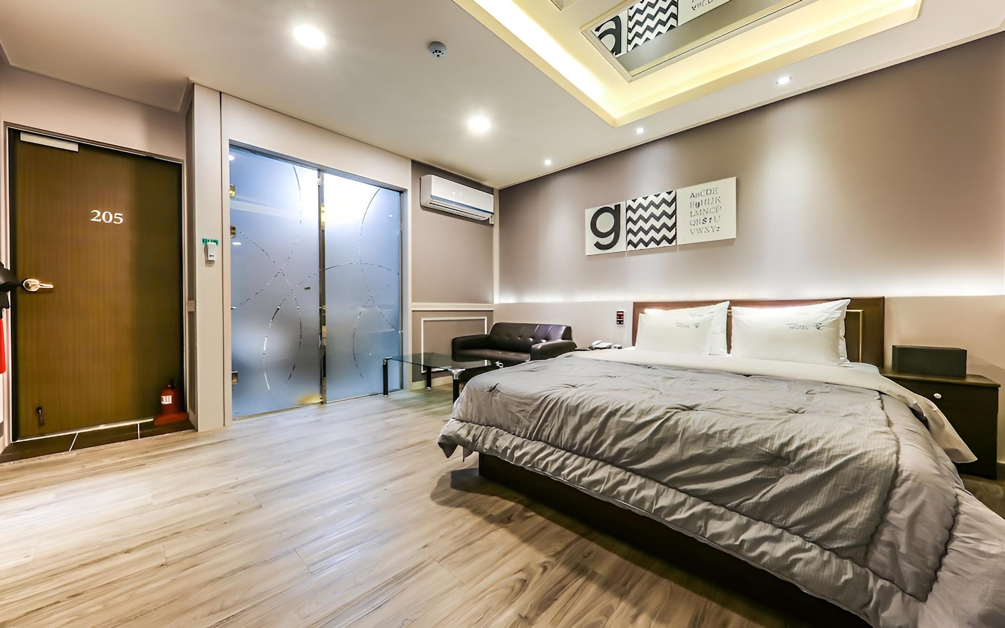 Room (Standard Room) photo 2