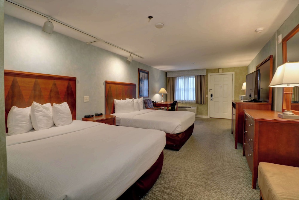 Presidential Room with 2 Queen Beds