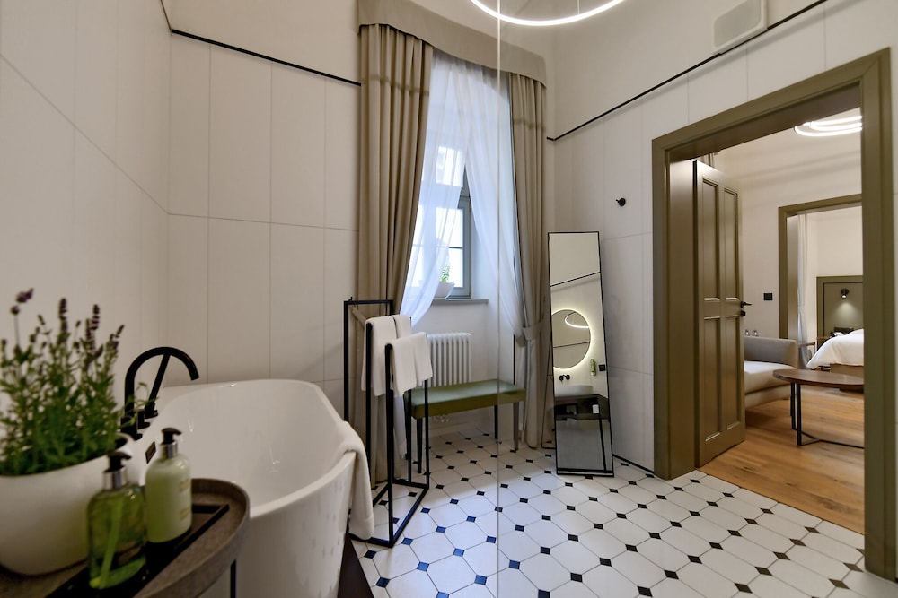 Superior Double Room - Photo 13