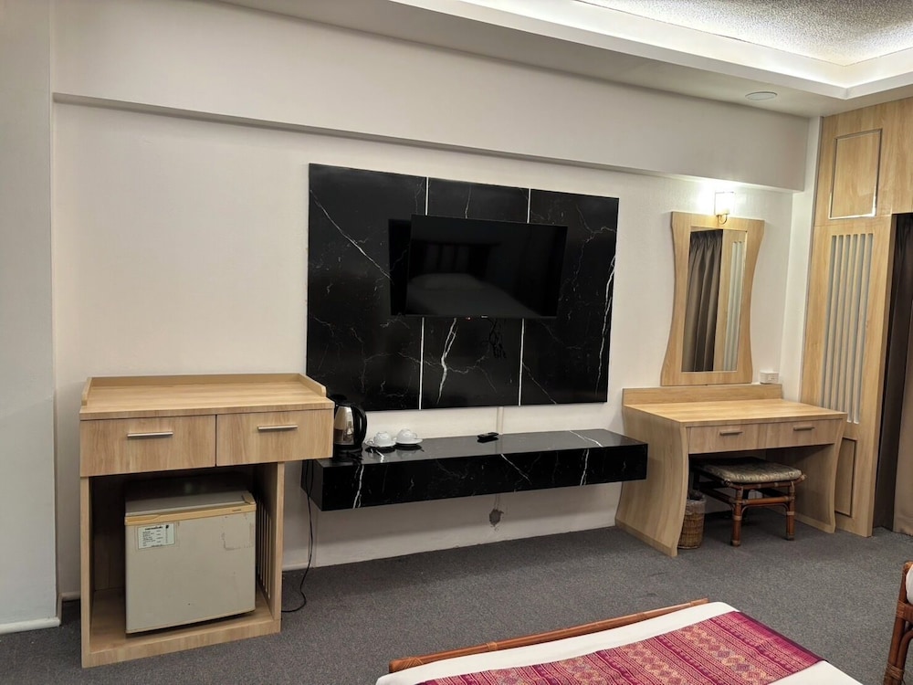 Deluxe Room, 1 Bedroom photo 3