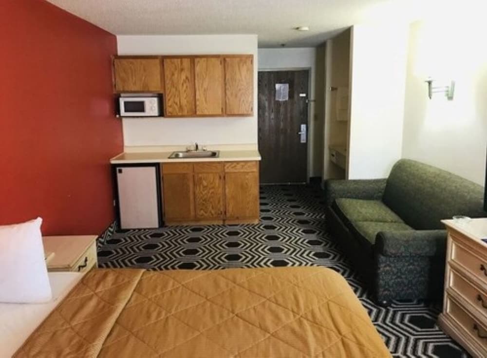 Kings Inn By OYO Calumet Park I-57