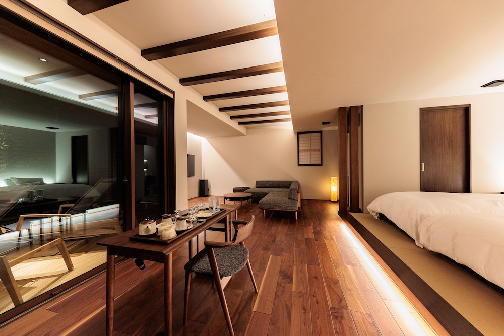 Luxury Twin Room, Non Smoking
