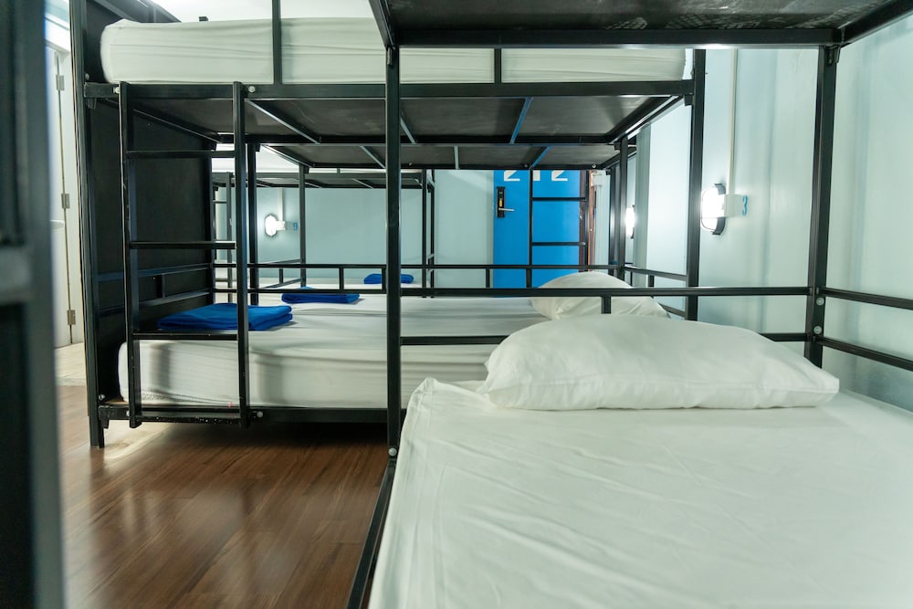 Standard Shared Dormitory, Mixed Dorm