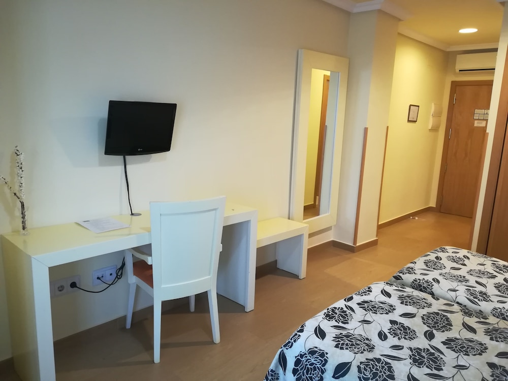 Double Room Single Use photo 3