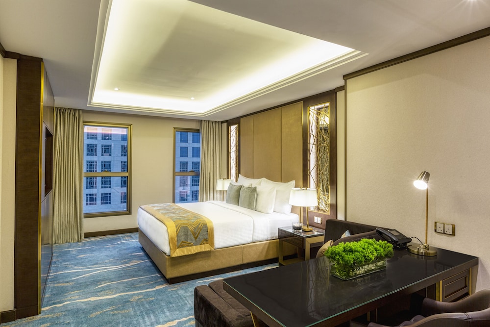 Deluxe Room - Photo 1
