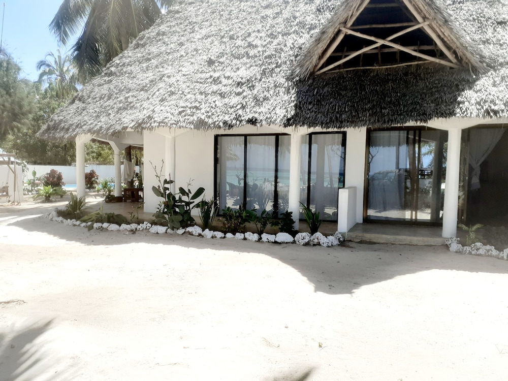 Superior Double or Twin Room, Sea View photo 2