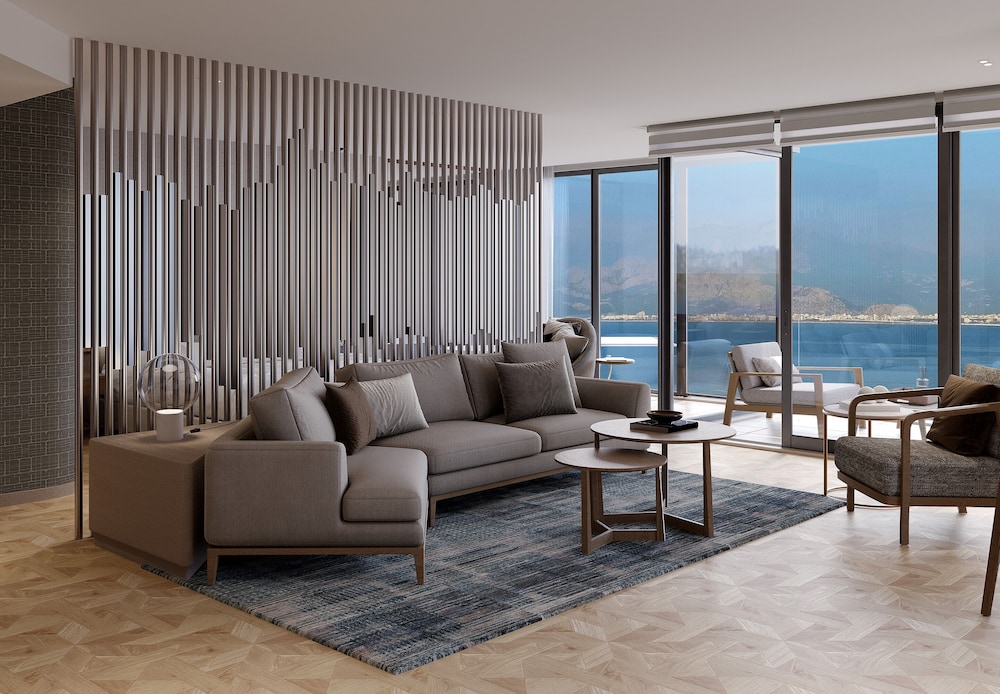 Skyline Suite - Photo 5