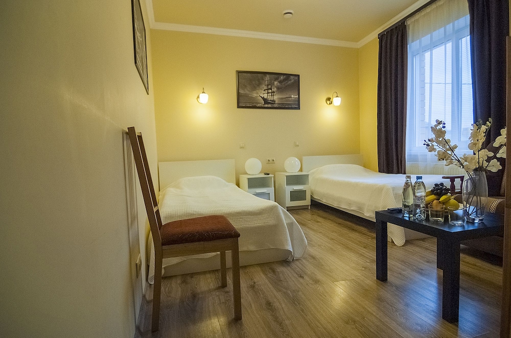 Standard Twin Room photo 1