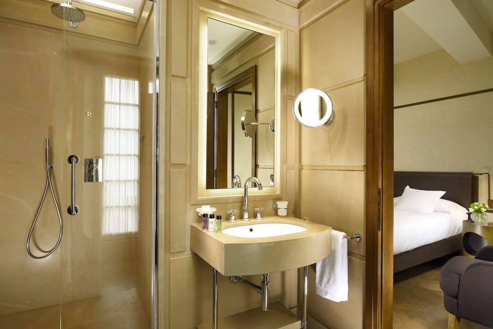 Superior Double or Twin Room, Balcony
