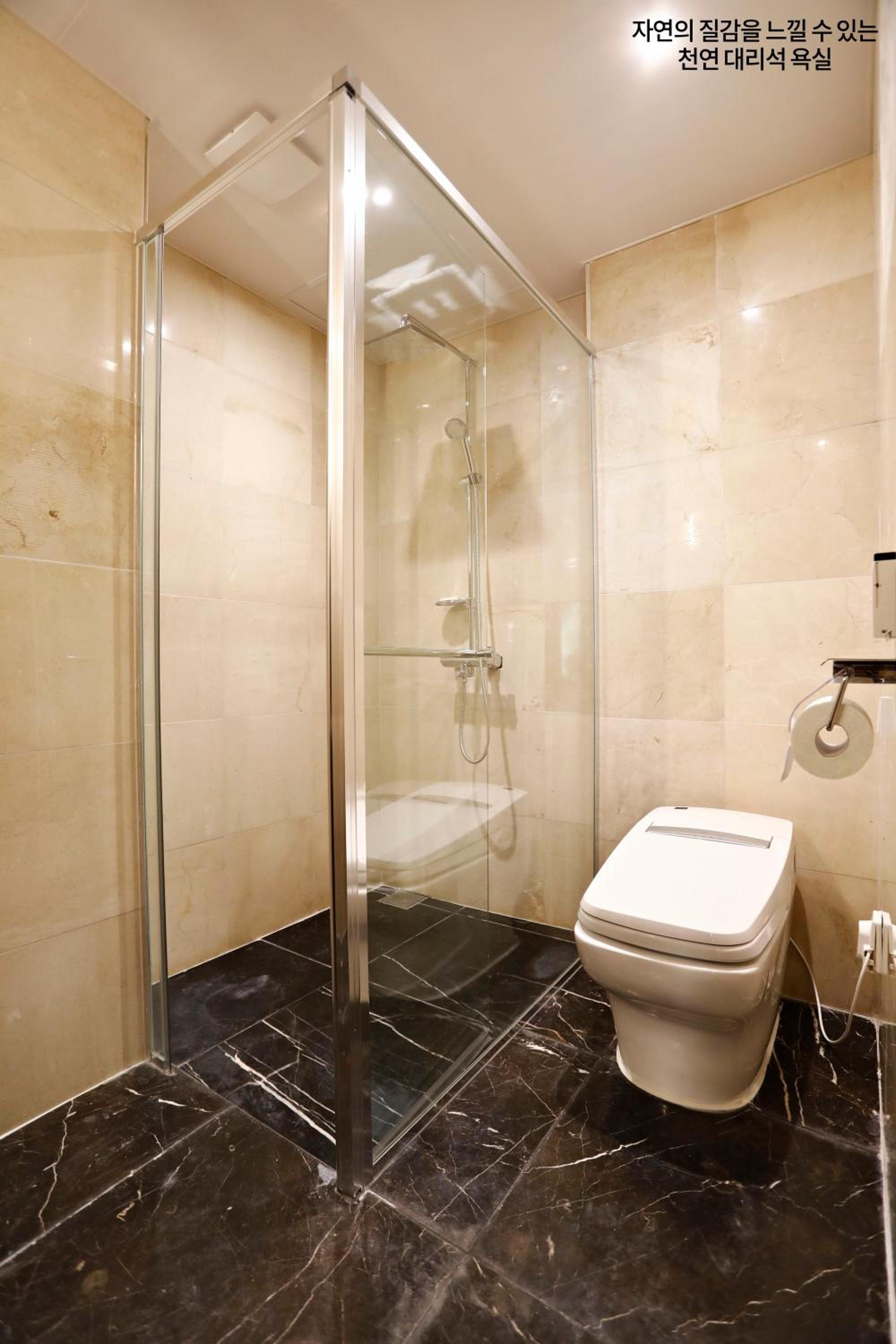 Standard Suite photo 3