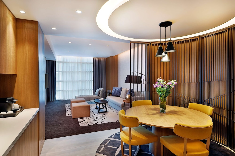 JUNIOR SUITE thumbnail 6