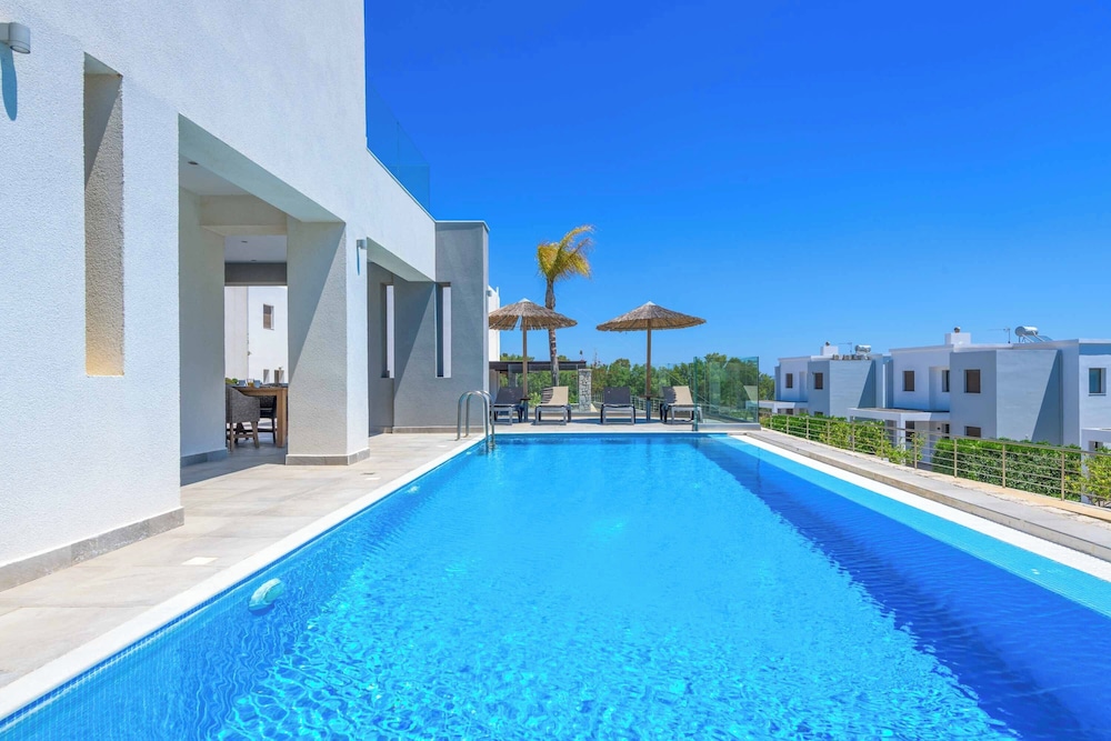 Villa (3 Bedrooms)