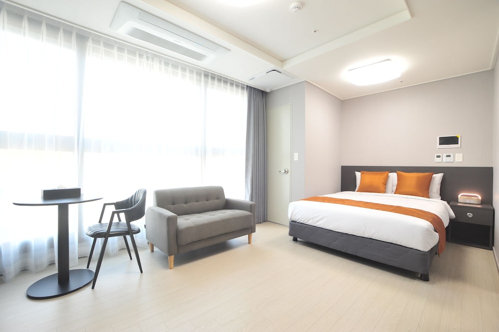 Deluxe Double Room - Photo 1
