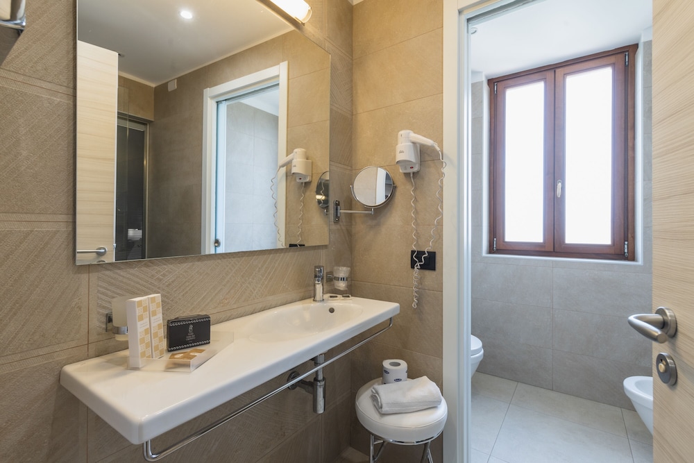 Exclusive Double Room, Hot Tub, Sea View photo 3