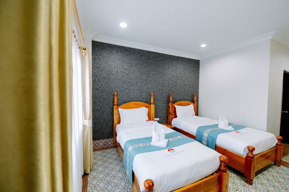 Superior Twin Room - Photo 21