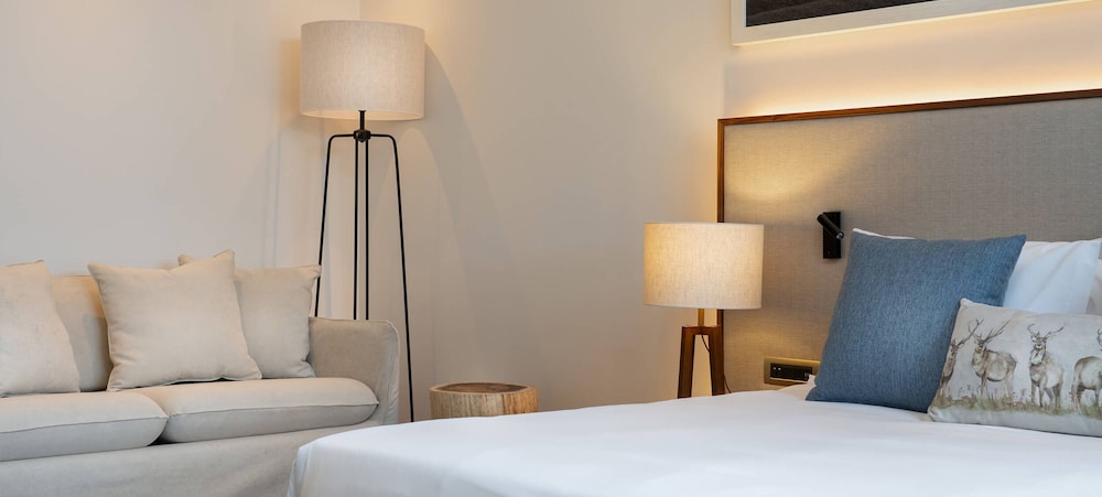 Double Room, Terrace (Garden & Pool View)