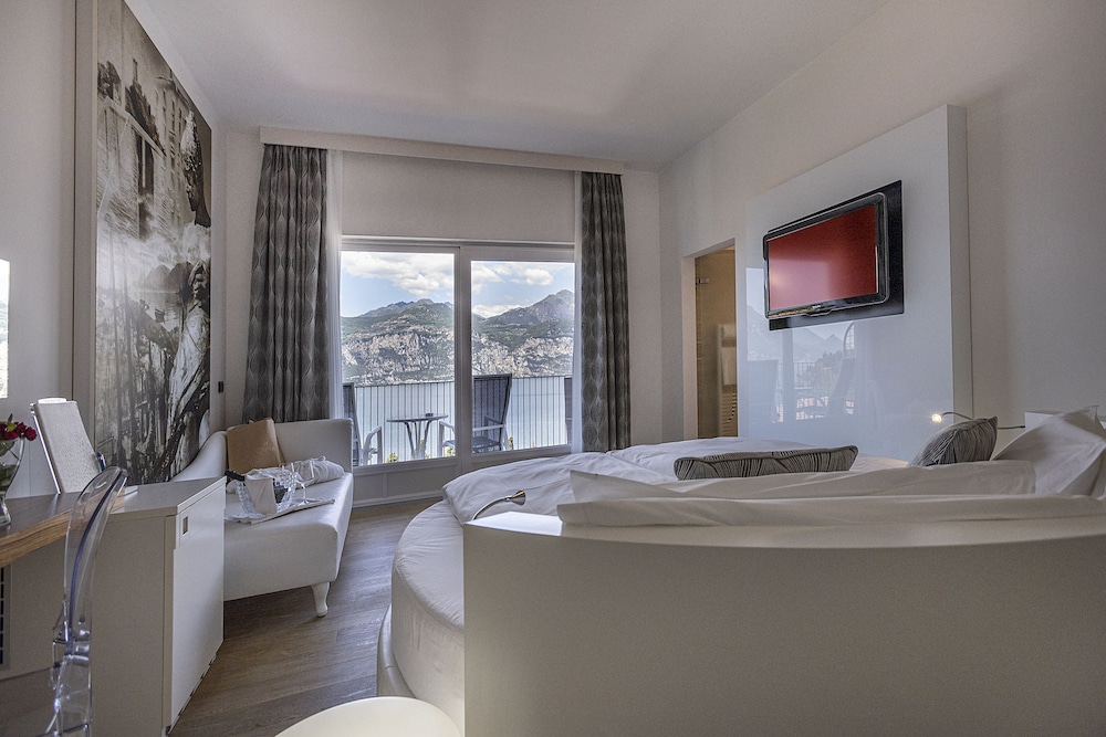 Junior Suite Capri