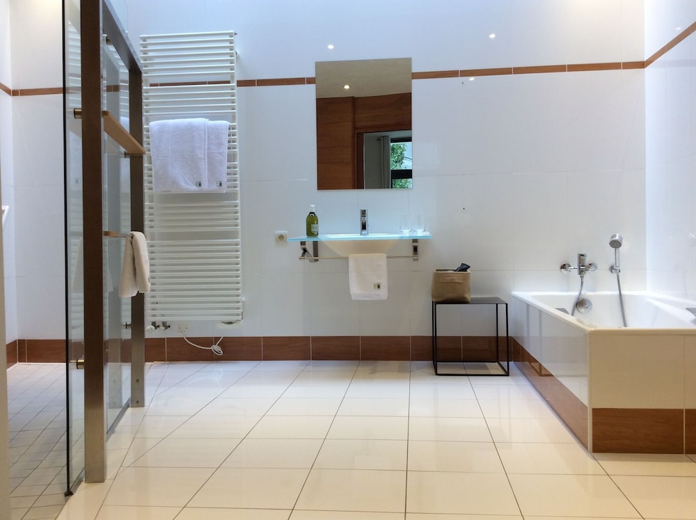 Family Room, 1 Bedroom