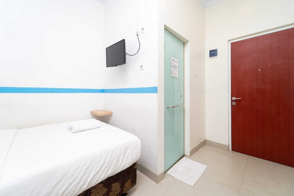 Basic Room photo 2