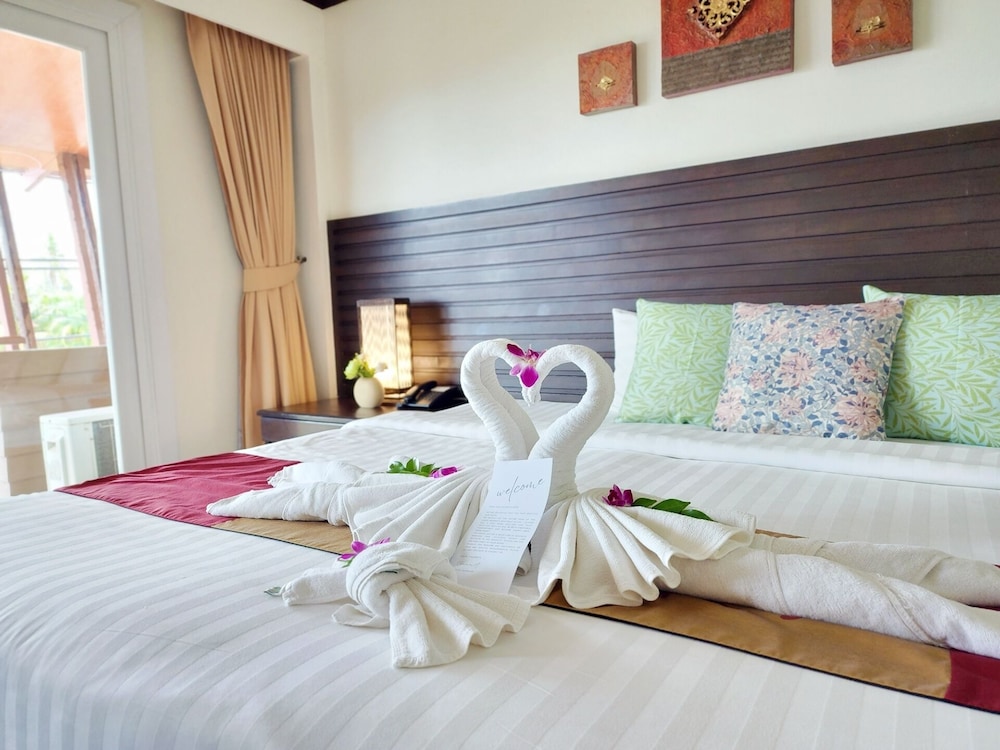 Deluxe Room, Balcony, Sea View photo 3