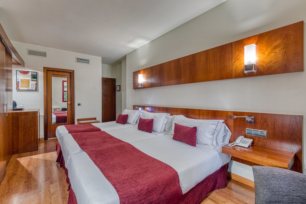 Triple Room - Photo 3