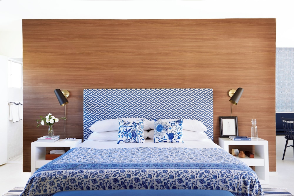 Room (Better)