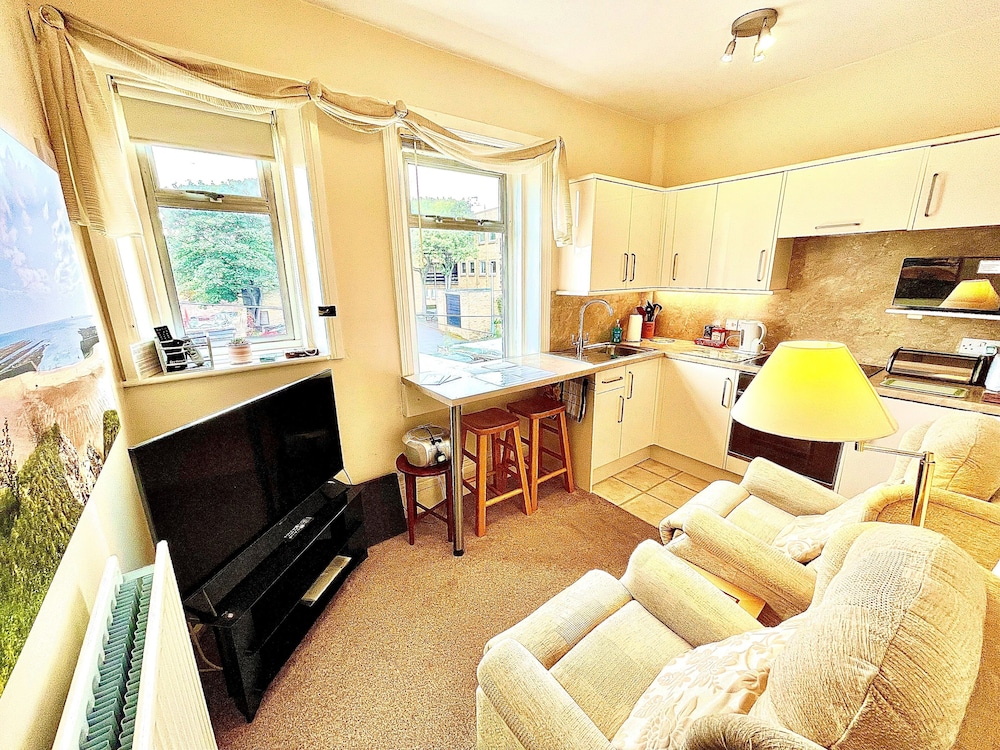 Comfort Apartment, Ensuite, Garden View (2)