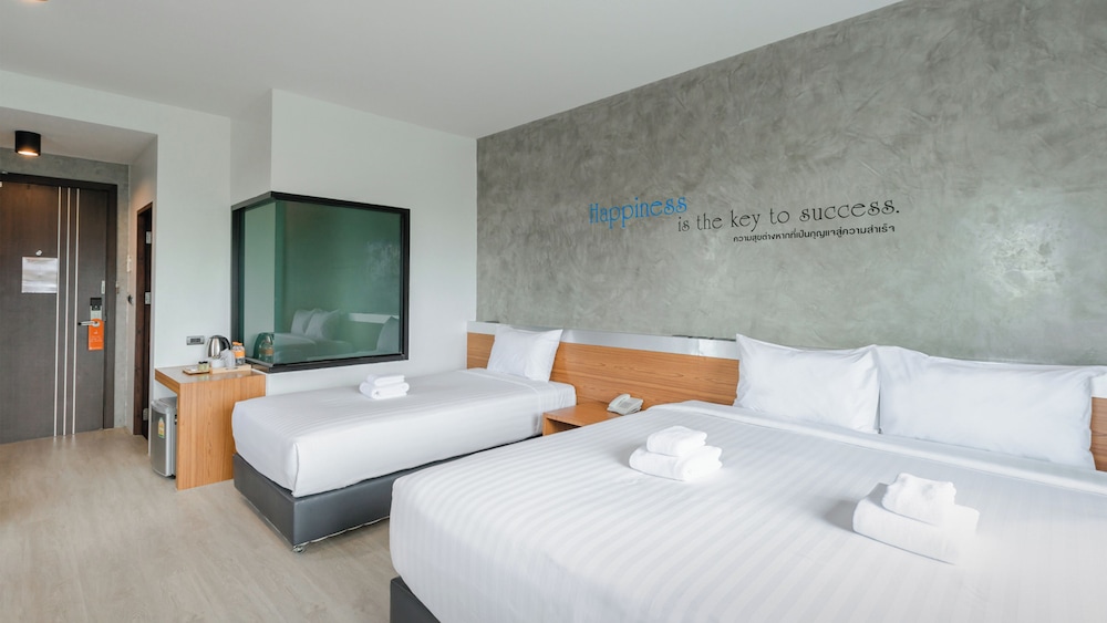 Deluxe Triple Room - Photo 10